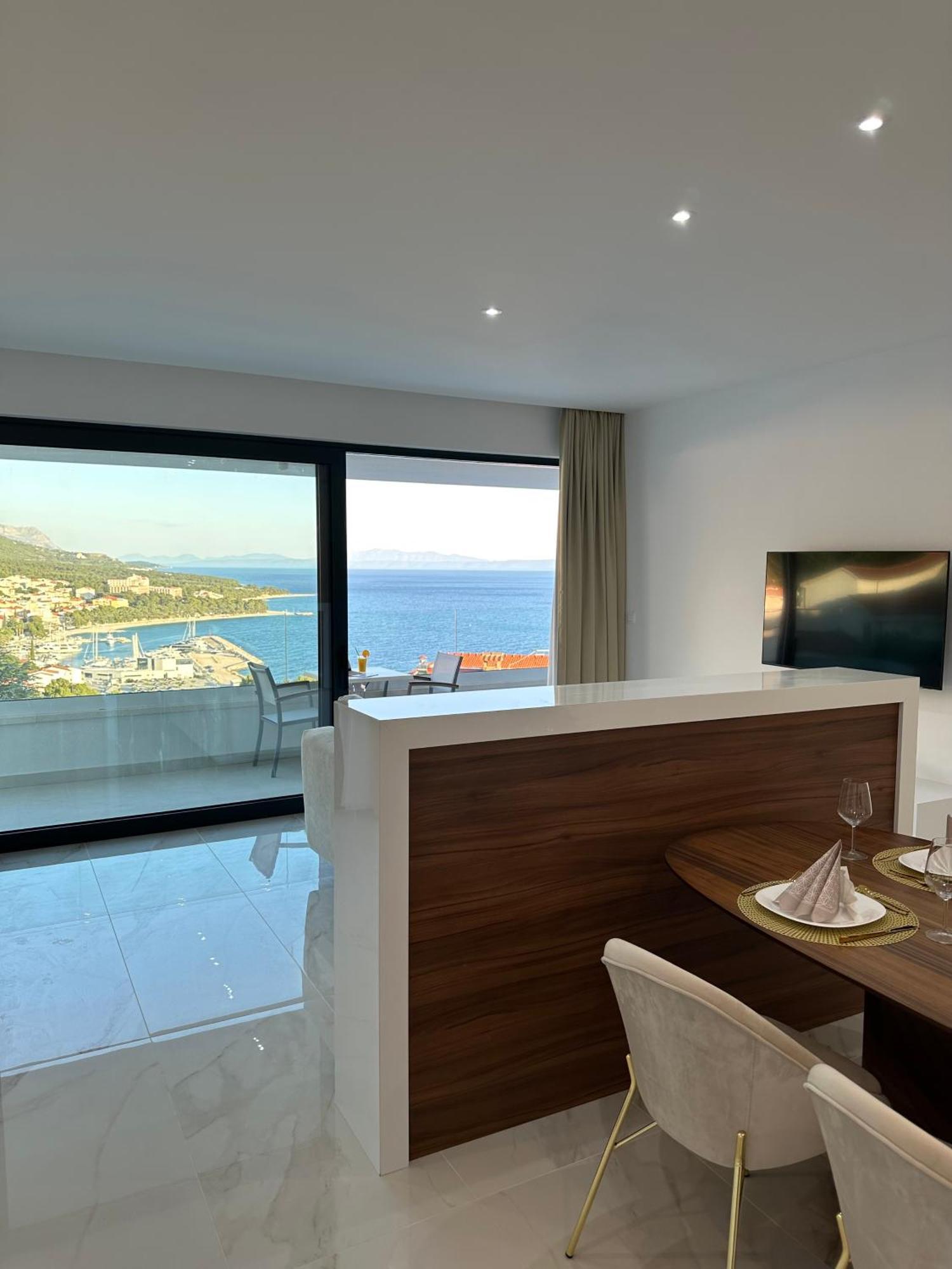 Villa Apartment Danny Baška Voda Buitenkant foto